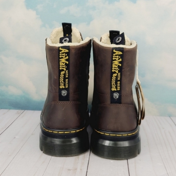 Dr. Martens Crazy Horse Boot Size 8 FREE SHIP - Picture 7 of 13